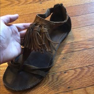 Minnetonka Sandals